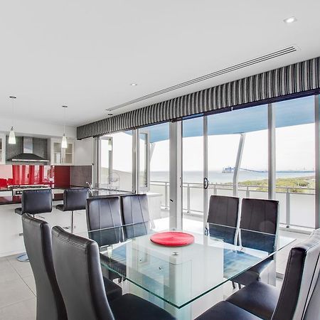Spinnakers By Rockingham Apartments Buitenkant foto